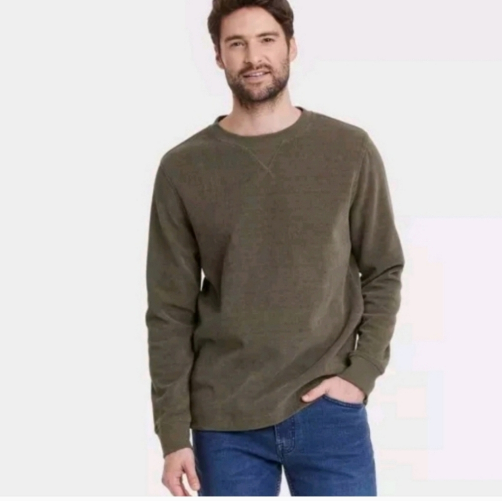 ❤️5/$25 New Mens Olive Thermal shirt